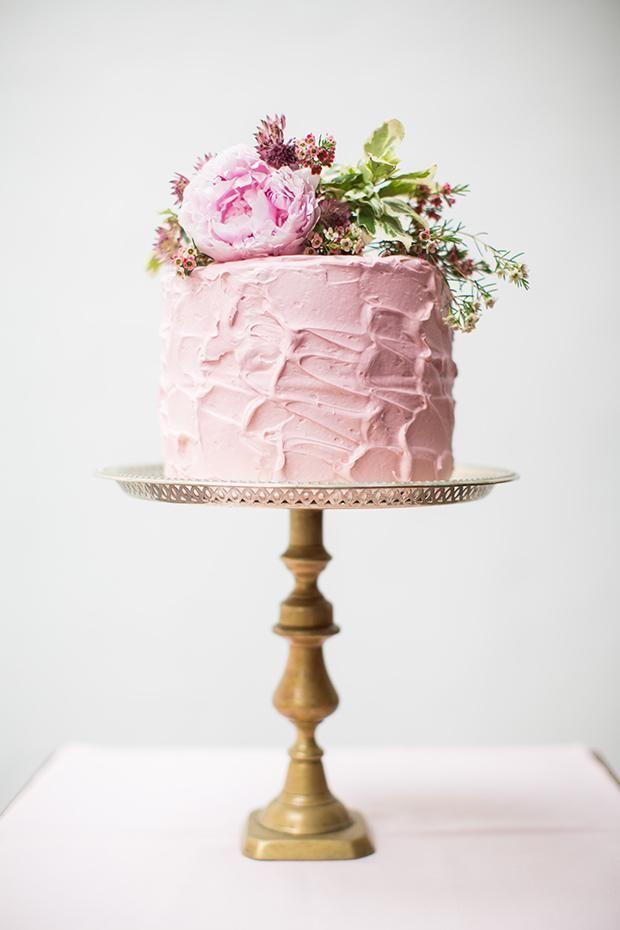 زفاف - كعكة الزفاف وكعكة القبعات العالية