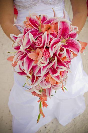 Mariage - 25 Cascade et longues bouquets de mariée