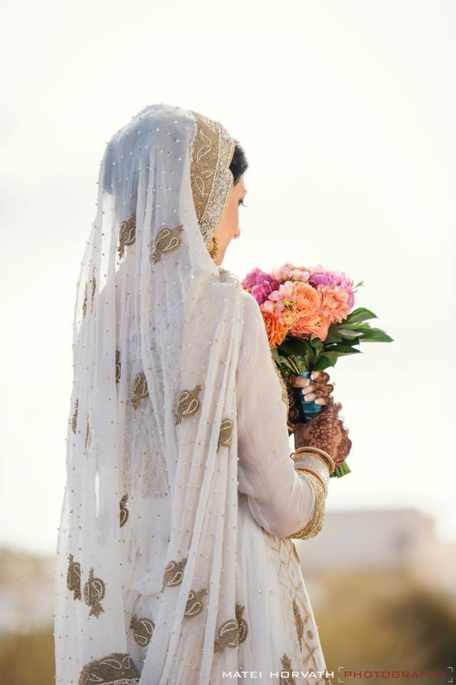 Wedding - Indian Wedding - Bride 