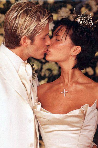 Hochzeit - 10 große Hochzeits-Kuss - David und Victoria Beckham