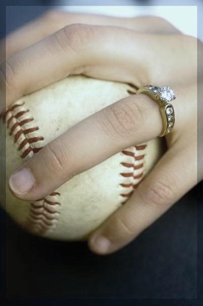 Hochzeit - Baseball-Hochzeits-Foto-Idee