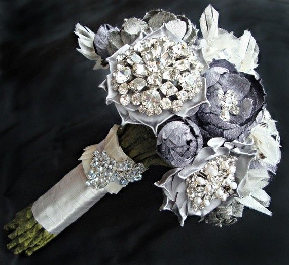 Hochzeit - Brosche Bouquet