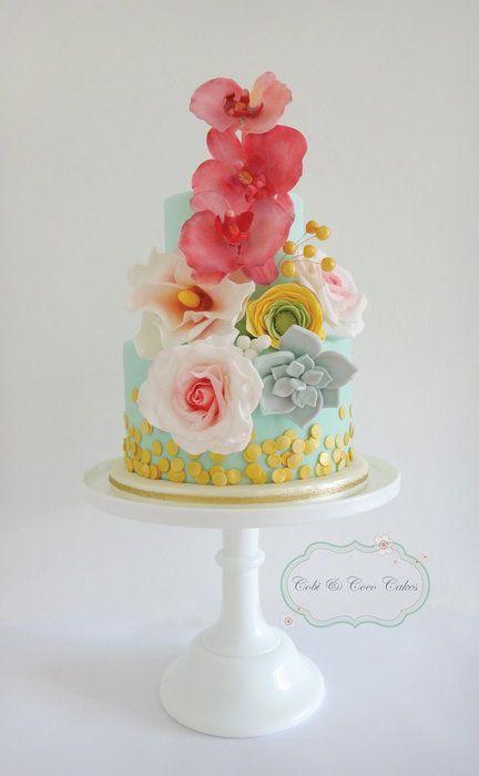 Wedding - Cake Matchs The Bouquet