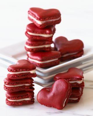 Hochzeit - Scarlet Herz Macarons