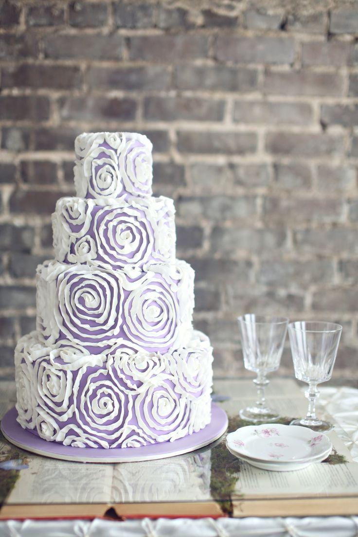 Hochzeit - Lavendel Plissee-Kuchen