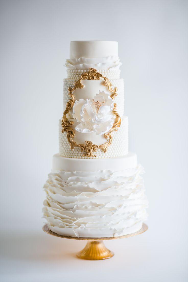 زفاف - الأبيض والذهب كعك الزفاف