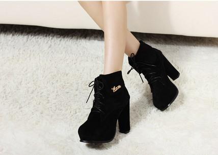 Mariage - Western Style Zipper Side Sexy Hight Heel Boots Black Suede Suede BT1414