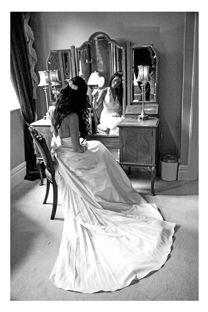 Mariage - 30.bride Dans Le Miroir