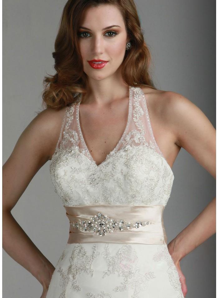 Mariage - A-line Halter Lace/Appliques/Sashes/Beading Chapel Train Luxurious Natural Lace Wedding Dresses WE2679