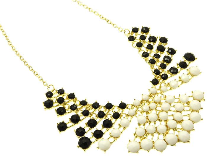 زفاف - black & ivory beaded necklace