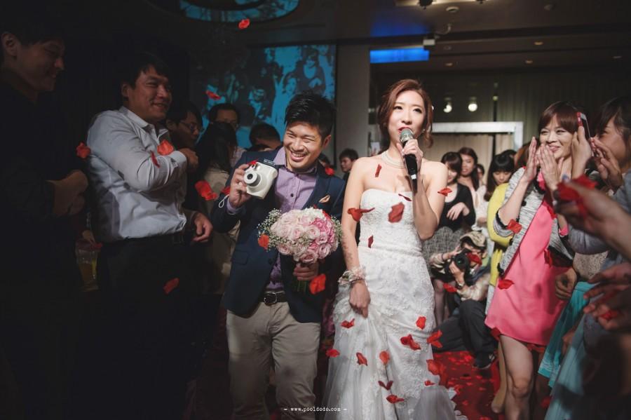 Wedding - [Wedding] Singing With Flower