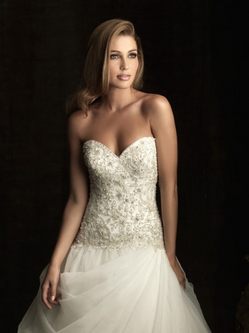 زفاف - Tulle Sweetheart Applique Sleeveless Pleats Ball Gown Wedding Dress