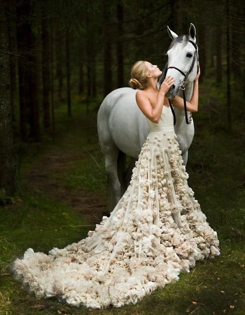 زفاف - فساتين زفاف خيالية