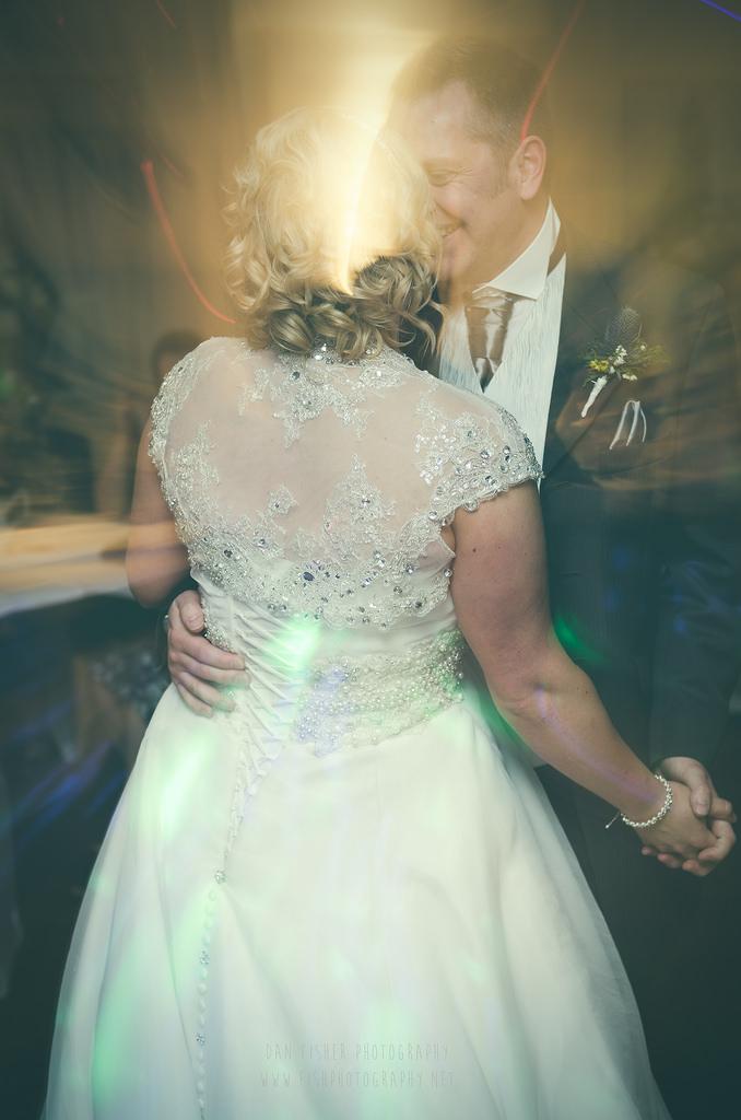 زفاف - التقاط أول الرقص
