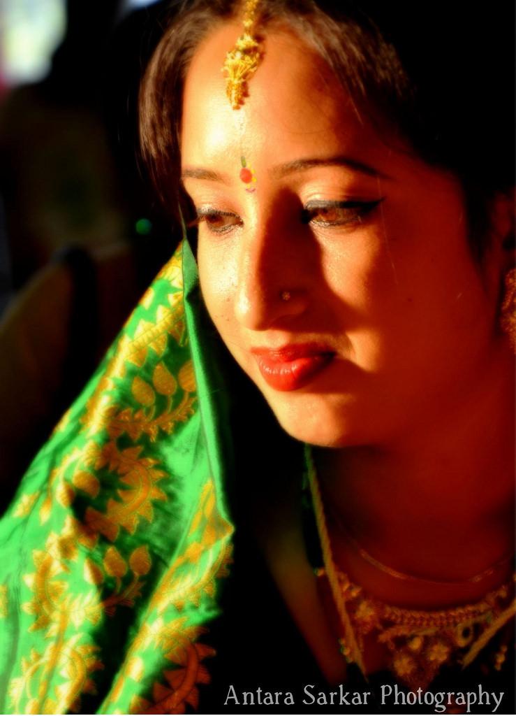 Hochzeit - Die atemberaubende Braut Assamesisch