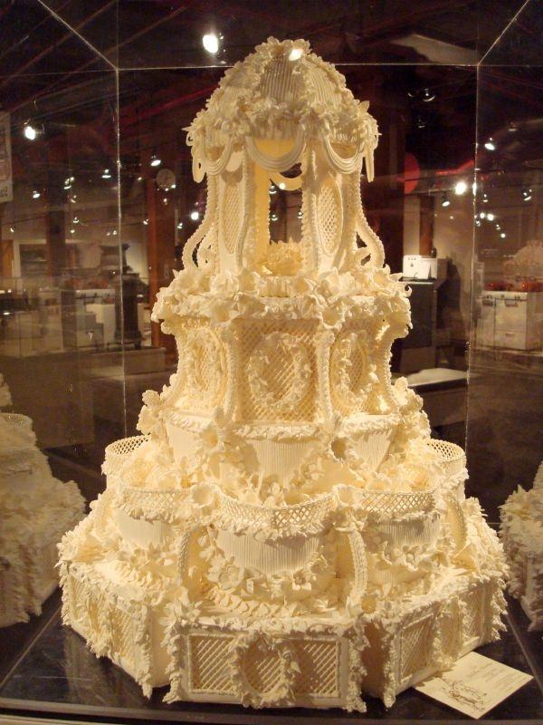 Wedding - Baroque/Rococo - 17th/18th Century/Marie Antoinette Wedding Inspiration