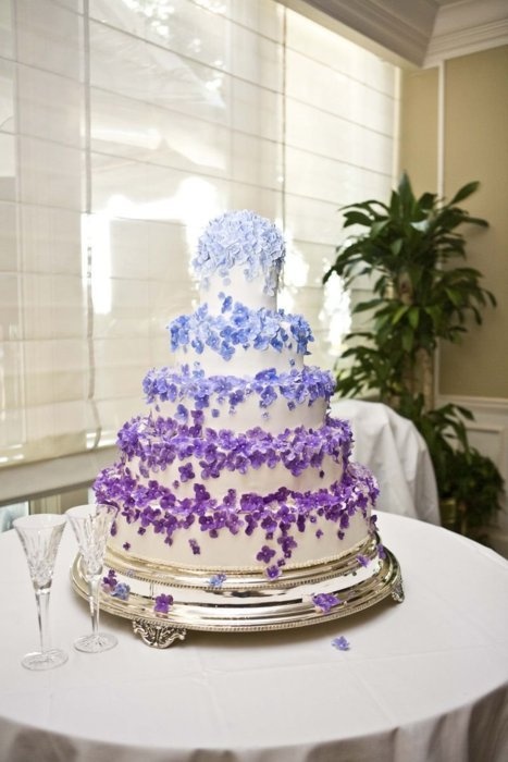 Royal Blue And Red Wedding Cakes