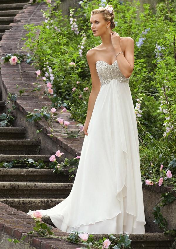 Hochzeit - Crystal Beaded Embroidery On Delicate Chiffon Wedding Dresses(HM0255)