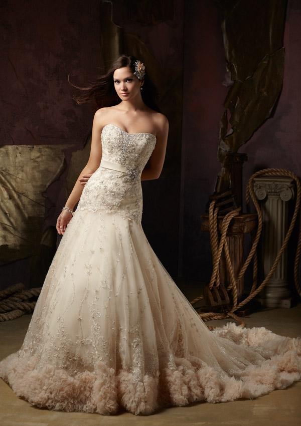 Свадьба - Intricately Beaded Embroidery On Net With Ruffled Tulle Wedding Dresses(HM0198)