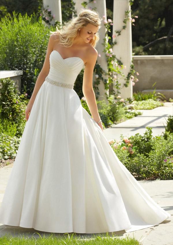 Hochzeit - Luxe Taffeta Wedding Dresses(HM0268)