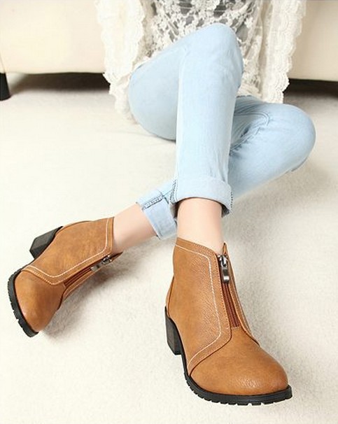 Свадьба - Western Style Button Embellished Heels Short Boot Brown BT0974