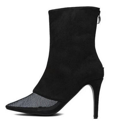 Wedding - Casual Style Rivet Embellished Fashion Short Boots Black BT0195