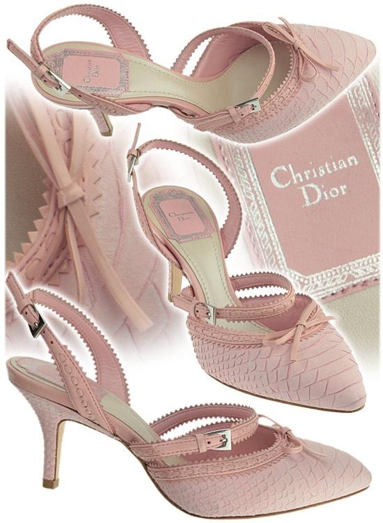 Mariage - chaussures roses #
