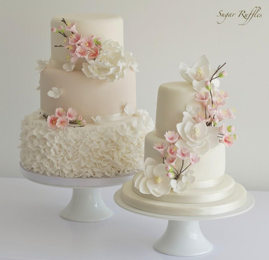 Hochzeit - Cherry Blossom Wedding Cakes