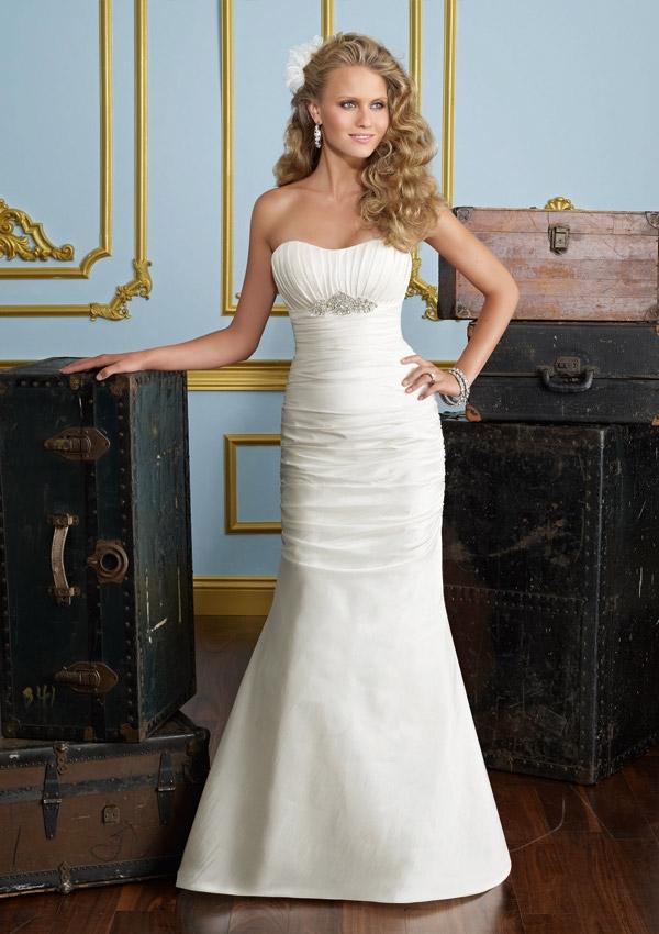 Hochzeit - Wanweier - simple beach wedding dresses, Discounts Luxe taffeta with crystal beading Online Sales in 58weddingdress