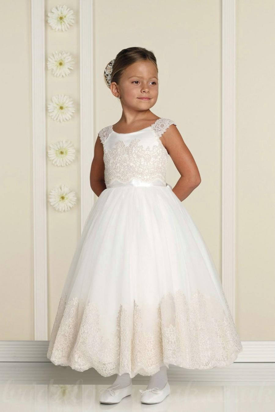 Mariage - Common Lace A Line Fitted Formal Perfect Inspires Girls In Dress
