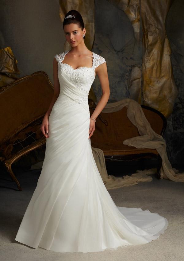 Hochzeit - Wanweier - wedding dresses 2012, Hot Venice Lace Appliques on Delicate Chiffon Online Sales in 58weddingdress