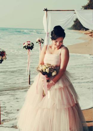 Wedding - Weddings-BEACH-Gowns