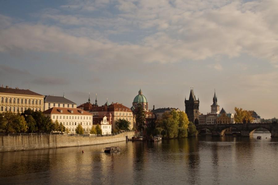 Свадьба - Река Влтава В Праге.