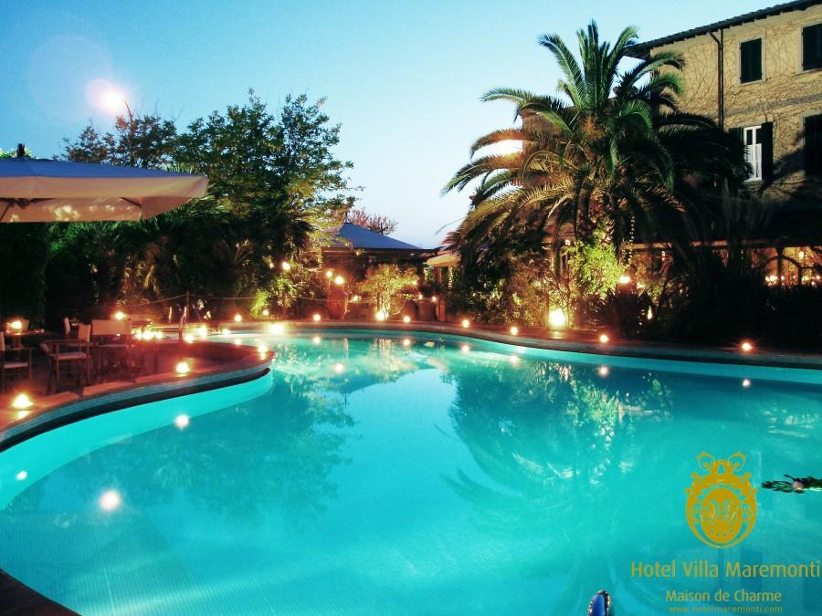 Mariage - Evening view of our swimming pool