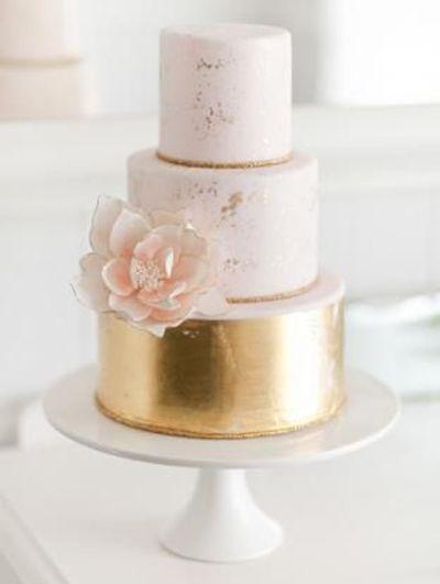 Wedding - Metallic Wedding Cakes: Wedding Trends!