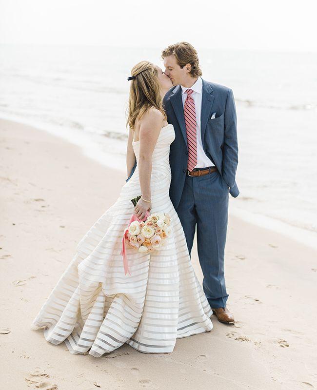 Wedding - This Wedding Is All-Out Nautical --> See The Photos!