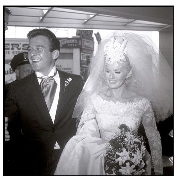 Hochzeit - James Stacy Von Lancer UND Connie Stevens 1960S Hochzeit Vintage NEGATIVE Platte