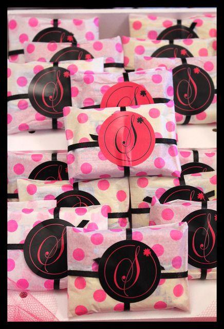 Wedding - Hot Pink And Black Birthday Party Ideas