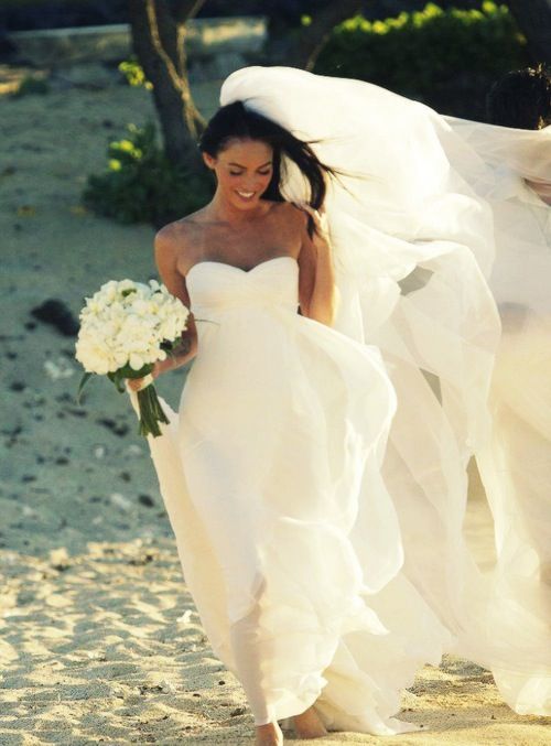 Wedding - Weddings-BEACH-Gowns