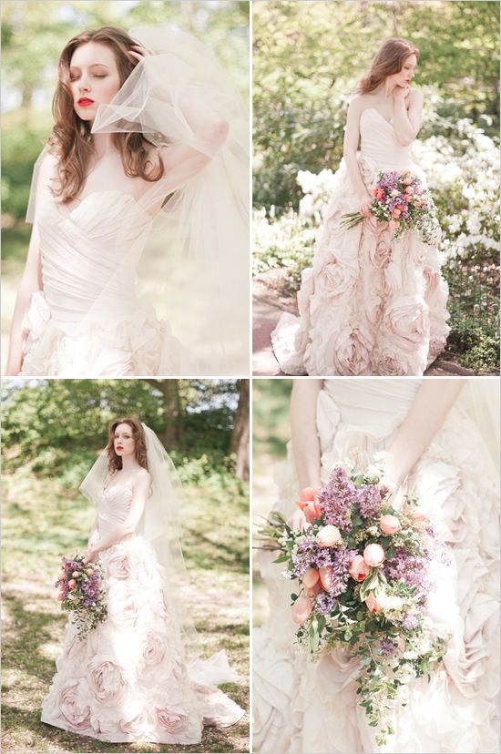 زفاف - ثوب الزفاف الوردي Sareh بواسطة نوري