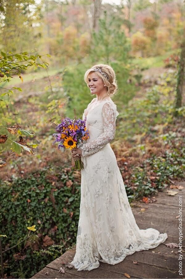 Wedding - Kelly Clarkson's Wedding Was Literally Perfect