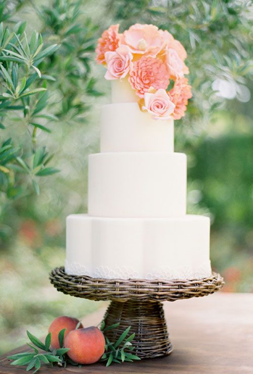 Wedding - Pretty Floral Wedding Cakes Every Bride Will Love