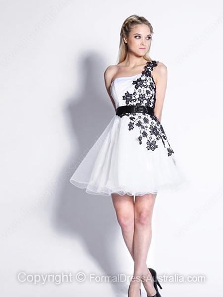 زفاف - A-line Tulle One Shoulder Appliques Short/Mini Formal Dresses