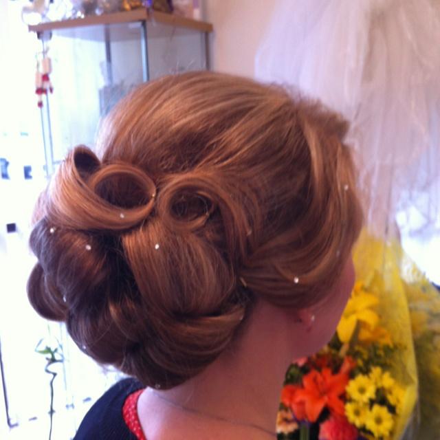 Wedding - A Bridesmaid's Hair
