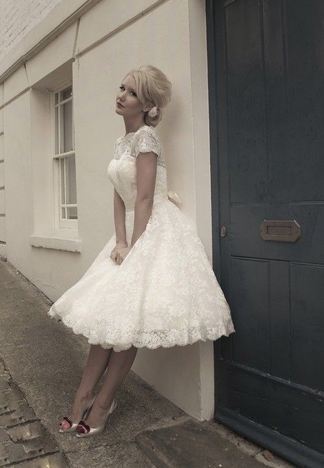 Wedding - New White/Ivory Tea Length Short Vintage Lace Wedding Dress Size 6 8 10 12 14 16