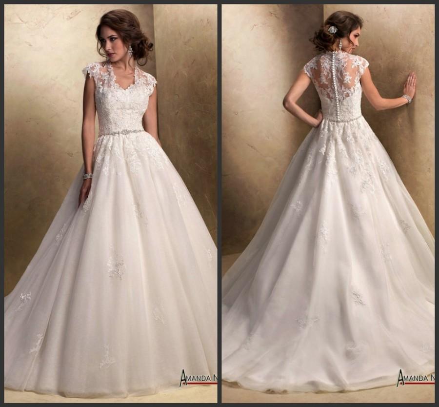 Свадьба - great lace wedding gown for wedding party