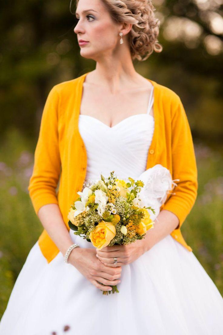 Свадьба - Southern Wedding Ideas: Yellow, Green   White
