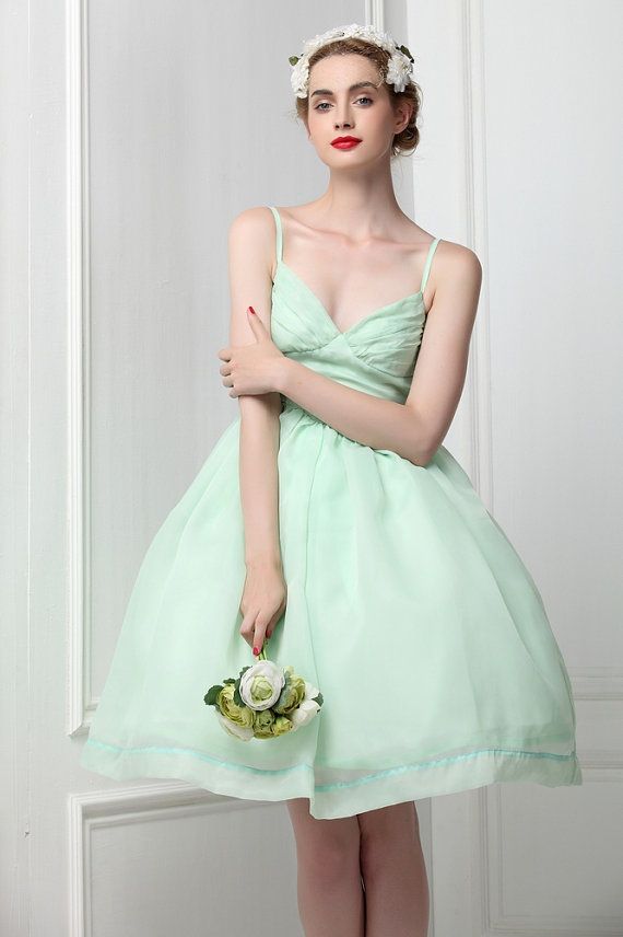 زفاف - Organza Mint Green Ballet Tutu Bridesmaid Dress Fairy Wedding Ruched Deep Low Bust Empire Spaghetti Strap Light Apple Green Princess Skirt