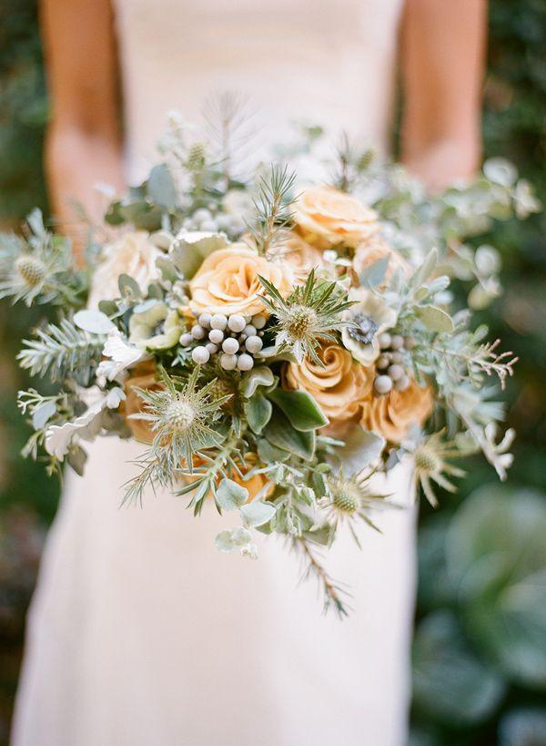 Hochzeit - Winter Wonderland Inspired Bouquet