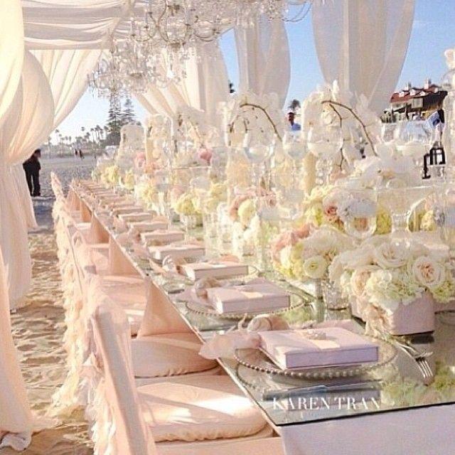 Mariage - White wedding decor for dinner